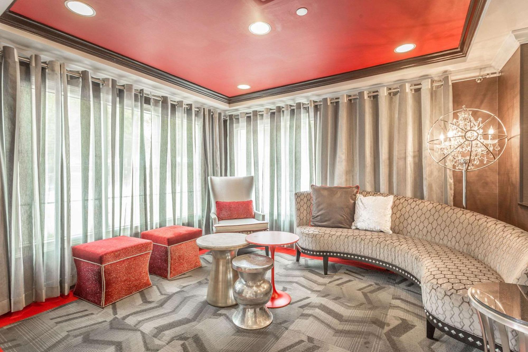 Inn At The Peachtrees, Ascend Hotel Collection Атланта Экстерьер фото