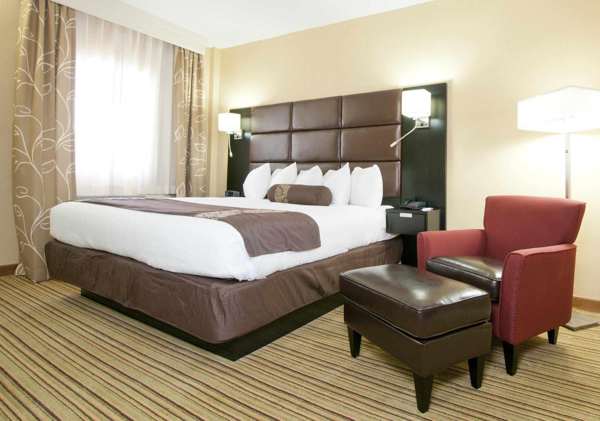 Inn At The Peachtrees, Ascend Hotel Collection Атланта Экстерьер фото