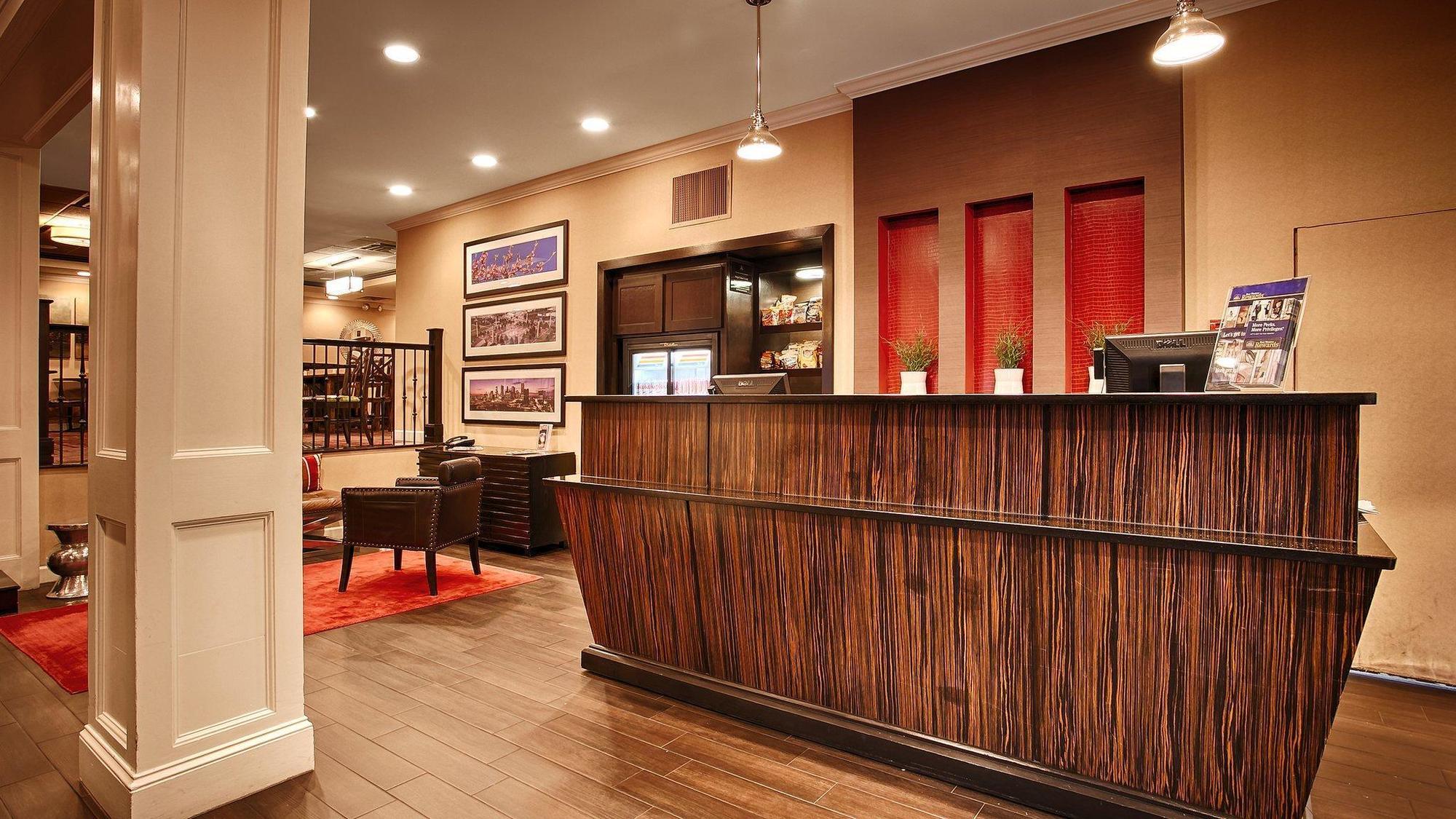 Inn At The Peachtrees, Ascend Hotel Collection Атланта Экстерьер фото