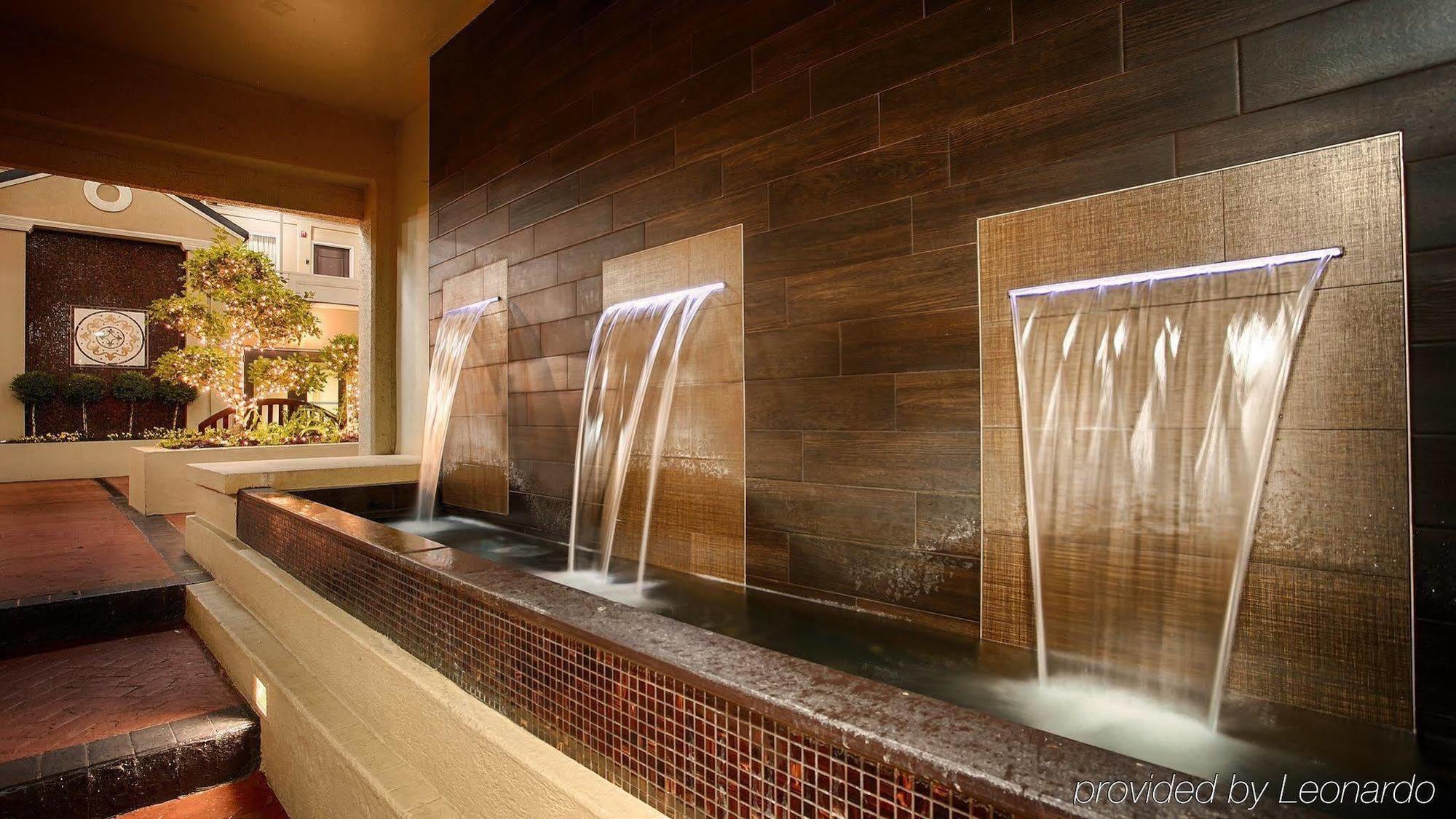 Inn At The Peachtrees, Ascend Hotel Collection Атланта Экстерьер фото